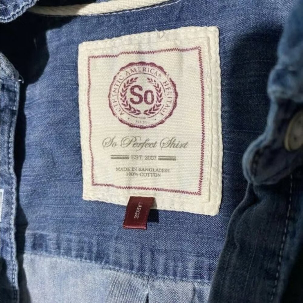 SO Chambray Button-Down Shirt - Picture 3 of 4